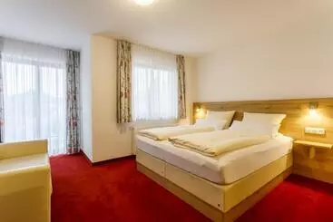 Gasthaus Und Landhotel Wiedmann