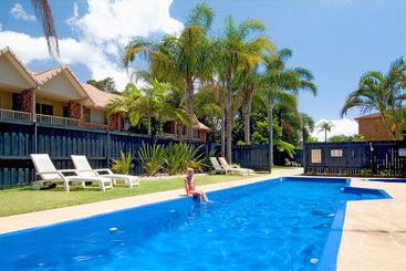 Ocean Spray Apartments