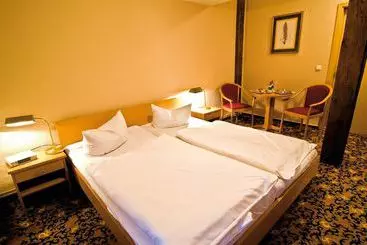 Отель Park Schloss Meisdorf