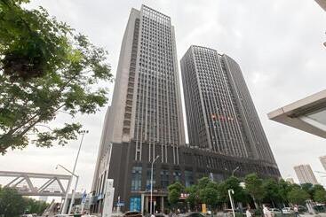 Hotel City Comfort Inn Wuhan Wangjiawan Longyangcun Metro Station