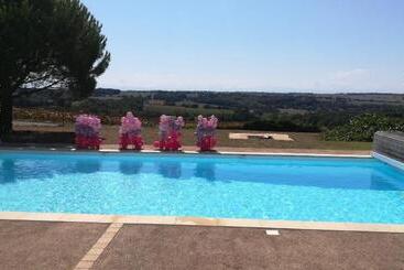 Bed and Breakfast Domaine De Cayre