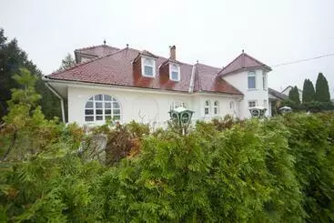 Aamiaismajoitus (B&B) Sungarden Vendégház