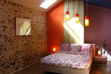 Aamiaismajoitus (B&B) 4 Collines