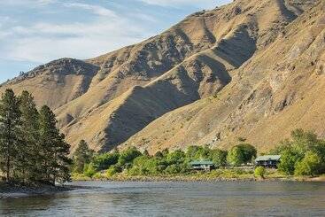 Hostel Steelhead Lodge