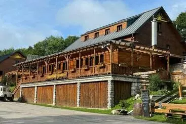 ホテル Inovecká Chata