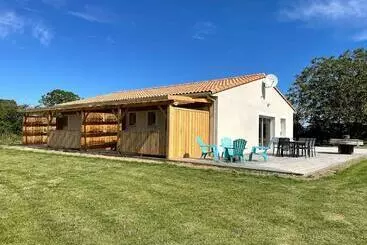 Majatalo La Bourdetaise