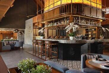 Taman Dharmawangsa Suites