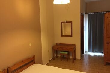 Falassarna Beach Studios&apartments