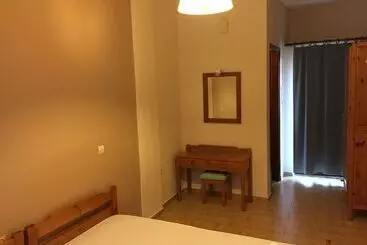 Falassarna Beach Studios&apartments