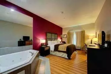 Hotelli Comfort Inn & Suites Tulsa I44 West  Rt 66