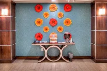 هتل Holiday Inn Express Wichita South By Ihg