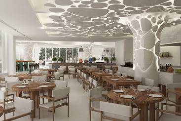 Отель Nikki Beach Resort & Spa