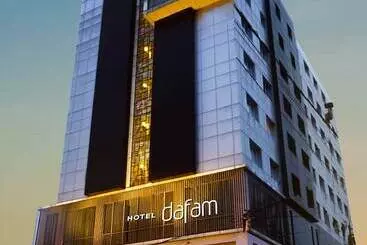 בית מלון כפרי Dafam Pekanbaru