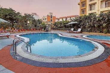 Temple Tree Hotel Shirdi