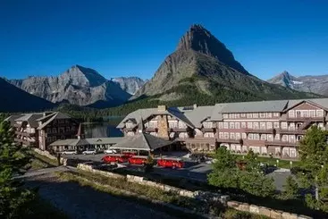 Many Glacier Hotel Inside The Park