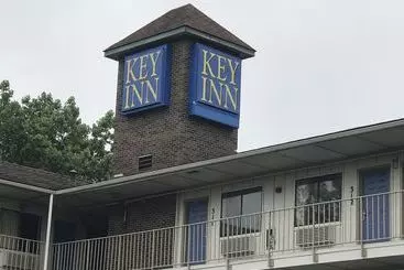 모텔 Key Inn Macedonia