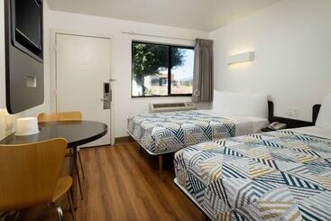 Motel 6goleta, Ca Santa Barbara