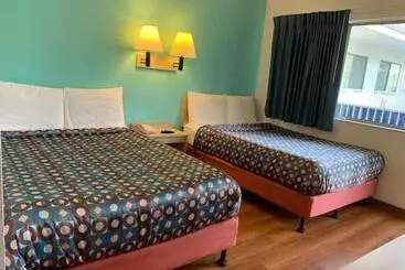 汽车旅馆  Vagabond Inn Sylmar