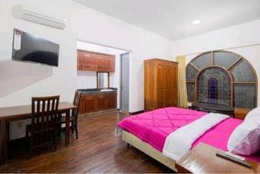 Hotel Tobana House Bintaro