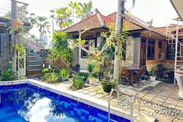 Pansiyon Bali Nusa Village 3