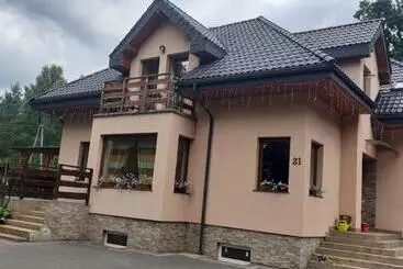 Majatalo Noclegi Pod Dębem, Pulandia Brzózki