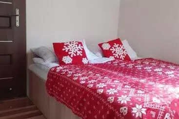 Majatalo Noclegi Pod Dębem, Pulandia Brzózki