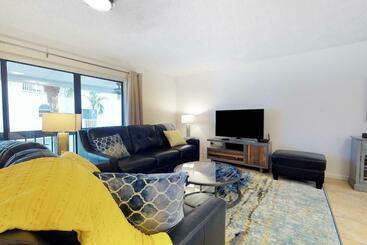 Отель Seashell 12