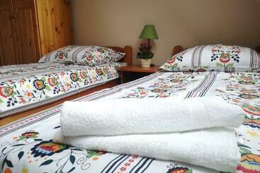 펜션 Noclegi Kalma