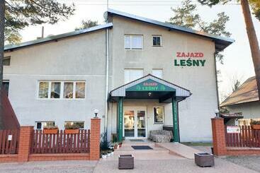 호스텔 Zajazd Leśny Tuszyn