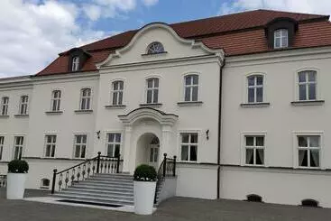 ベッドアンドブレックファースト Adler