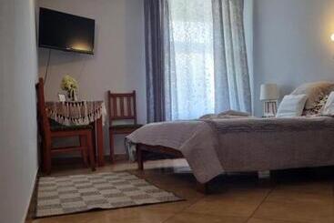 בית מלון כפרי Zaułek