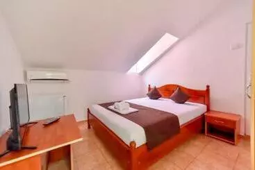 Majatalo Vila Haven   Camere De Inchiriat