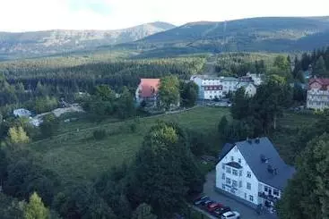 ベッドアンドブレックファースト Lawendowy Dworek