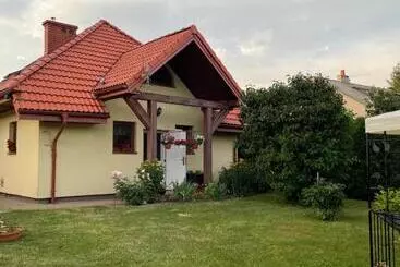 ペンション Apartamenty Zaczarowany Ogród