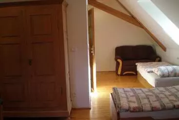 ペンション Iwenica