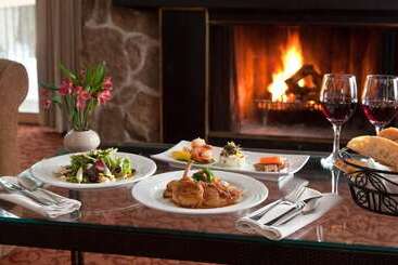 ベッドアンドブレックファースト The Inn At Honey Run