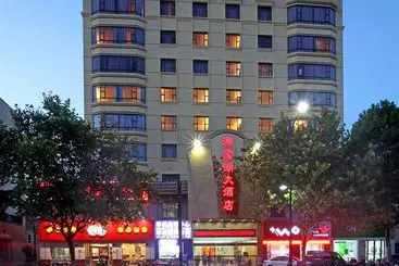 Hotel St.rich Yijia