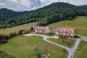 تختخواب و صبحانه Pod Brzozka