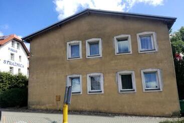 Pokoje Gościnne Strażnica