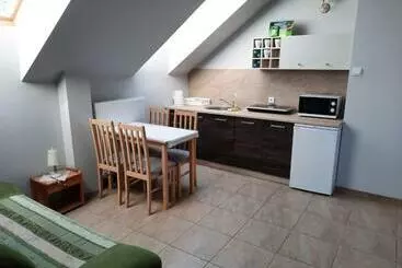 ベッドアンドブレックファースト Praski Dom