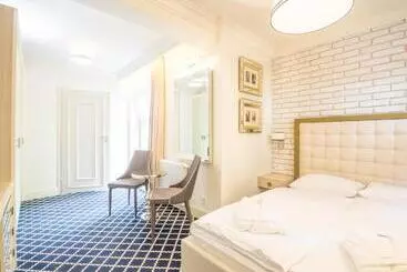 Aamiaismajoitus (B&B) Willa Legenda Hotel Adults Only