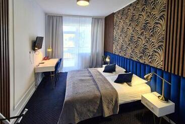 בית מלון כפרי Kurpia Arte