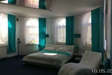 ホテル Restauracja Venus