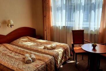 민박 Nasz Klub Pokoje Gościnne