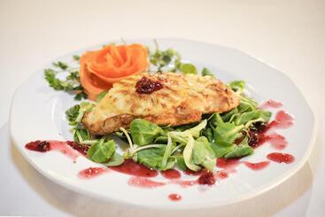 בית מלון כפרי Mir Jan Spa