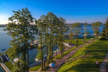 בית מלון כפרי Robert's Port