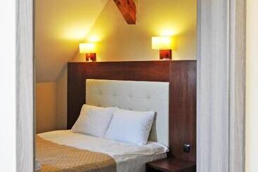 Апарт-отель Zajazd Bieszczadzka Ostoja