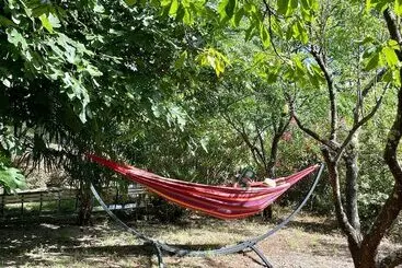 Bed and Breakfast L Oustaloise