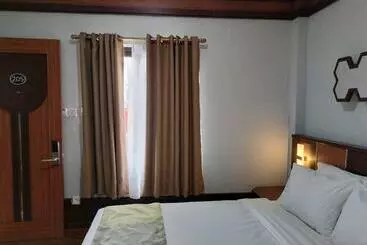 ペンション Maryam Guest House Dua