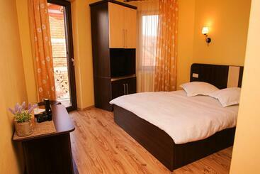 Pensiunea Mălin și Răzvan